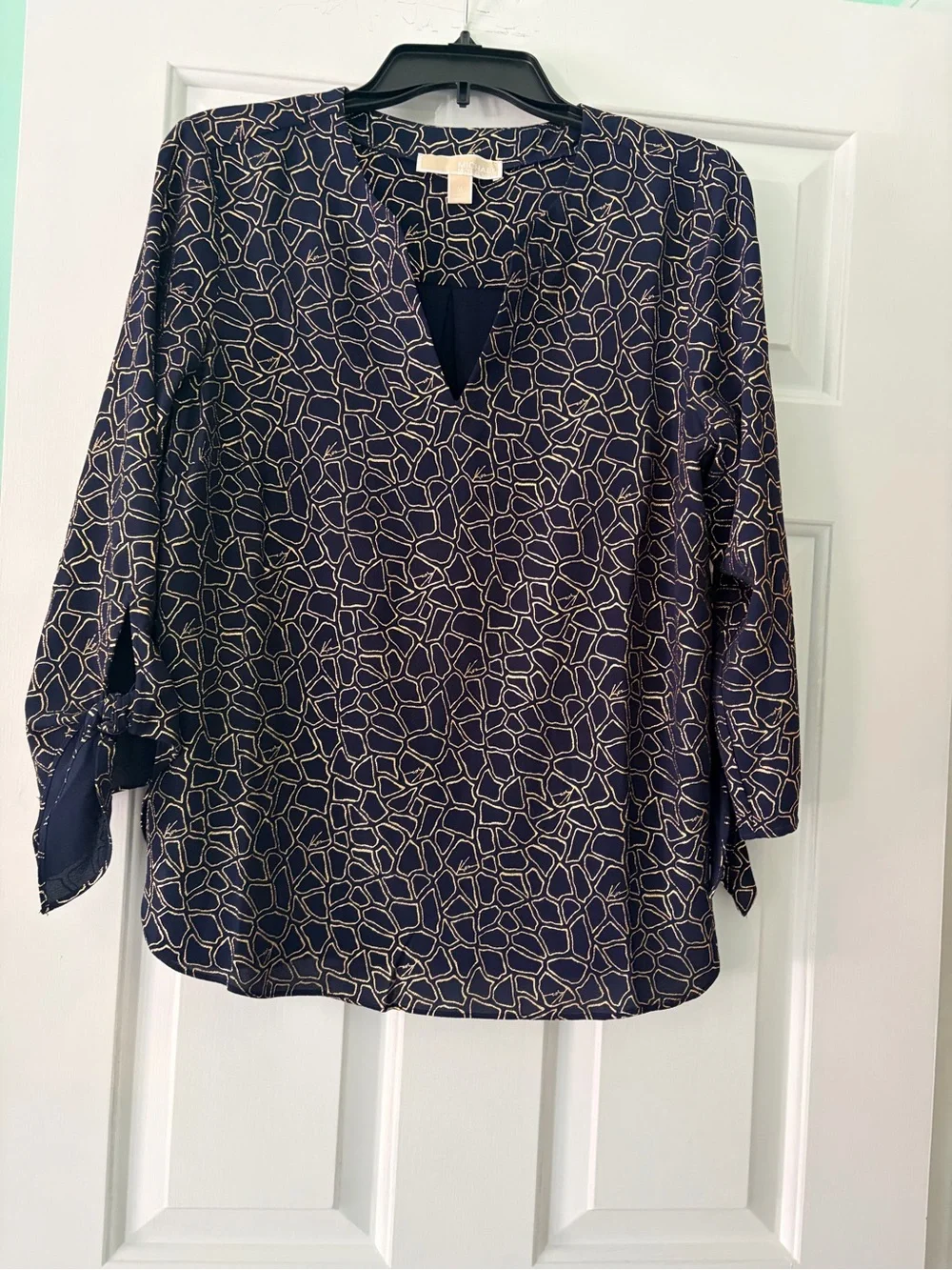 Michael Kors Navy and Cream Geometric V-Neck Blouse